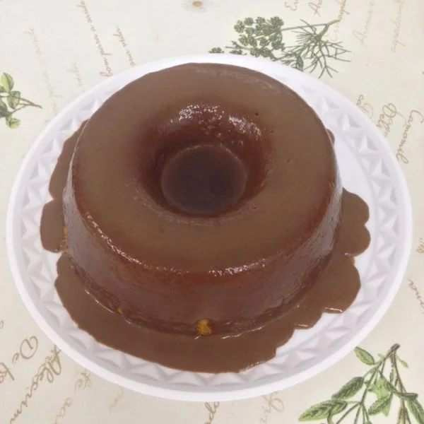 Cenoura com Cobertura Cremosa de Chocolate