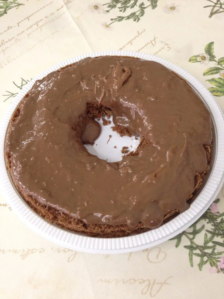 Chocolate com Recheio de Brigadeiro