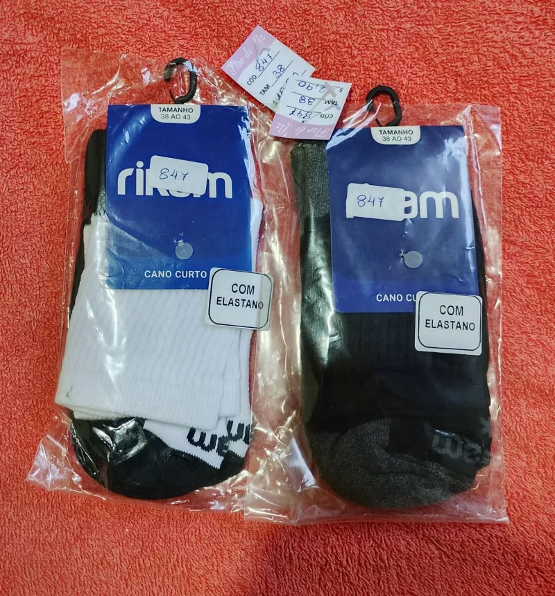 Meias com elastano